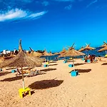 Arapya Resort 호텔 *