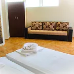 Arapya Resort *