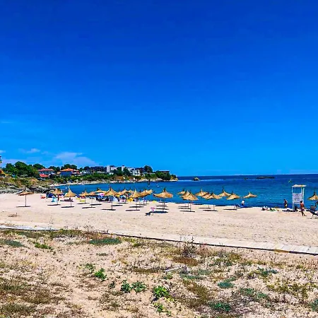 Arapya Resort Szálloda *