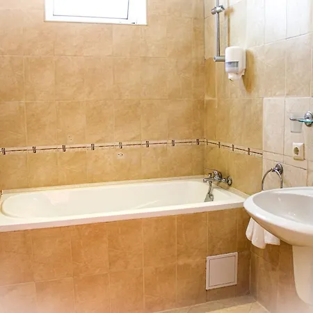 فندق Arapya Resort *