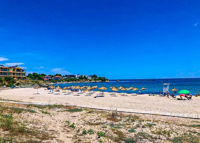 Arapya Resort Hotel *